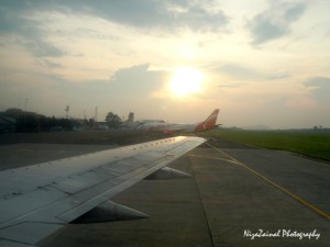 5pm sharp, we were ushered to the cabin. Inside QZ7595, ready to take off. Bye-bye Bandung. See you next time!