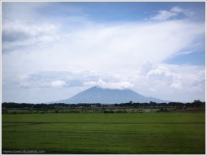 www.travel.nizazainal.com