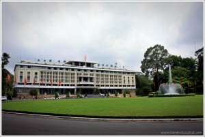 www.travel.nizazainal.com